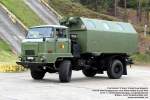 IFA L 60 1218 4x4 LAK II, Kofferfahrzeug, leicht absetzbarer Koffer, oliv, NVA - Hersteller IFA L60: VEB IFA-Automobilwerk Ludwigsfelde, DDR, Nationale Volksarmee, Militär - fotografiert zum Event Laster & Leute dem 3. IFA W50/L60 Nutzfahrzeugtreffen vom 29.-31. Mai 2015, Foto vom 30.05.2015 im BAM Versuchsgelände Horstwalde - Copyright @ Ralf Christian Kunkel (E-Mail-Kontakt: ralf.kunkel[at]gmx.net; bitte das [at] durch @ ersetzen)- http://fotoarchiv-kunkel.startbilder.de - Automobil-Fotografie Kunkel auch auf Facebook https://www.facebook.com/AutomobilFotografieKunkel