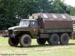 Ural 375 D KO - Planenkoffer, Werkstattfahrzeug, Aufbau aus dem VEB Karossereiwerk Aschersleben, Allrad, Otto-Motor, NVA - fotografiert zum Milit�rfahrzeug-Treffen am Flugplatzmuseum Cottbus am